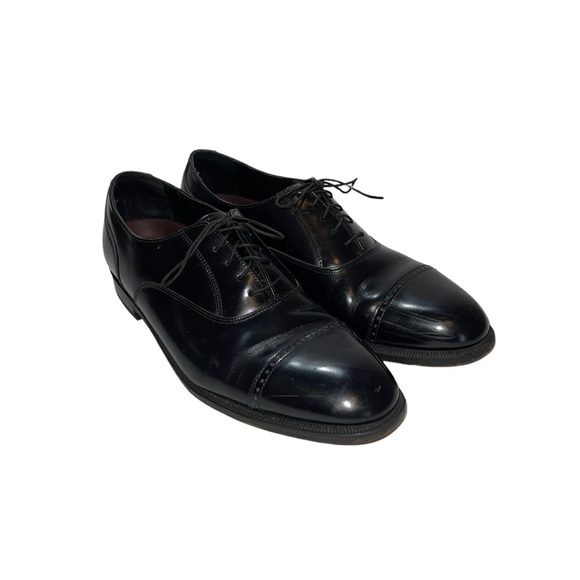 Florsheim Other - Florsheim Man Leather Shoes Size 8.5